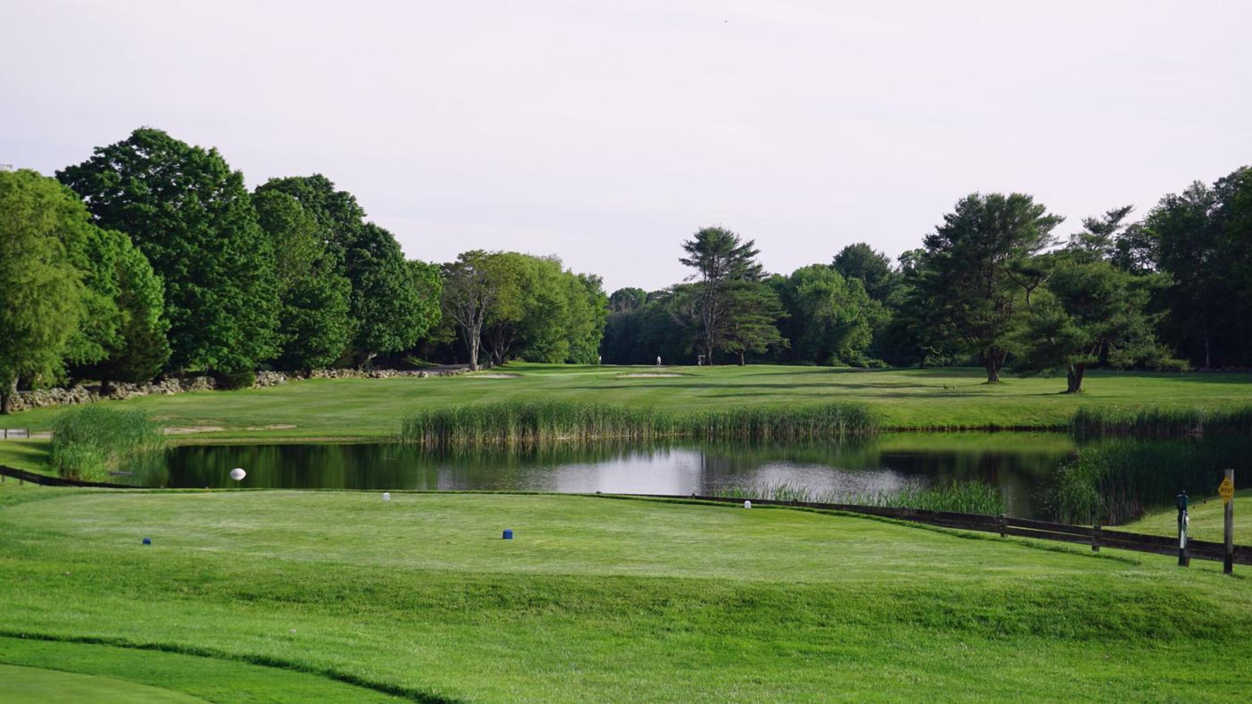 The tenth. From the tee, the view is beautiful. Serious concerns arise, though, when you veer left. (Photo submitted by AptlyLinked on 06/03/2021)