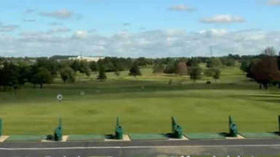 Elliot GC: Driving range