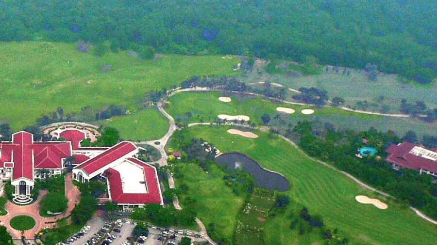 Tropicana GCC: Clubhouse