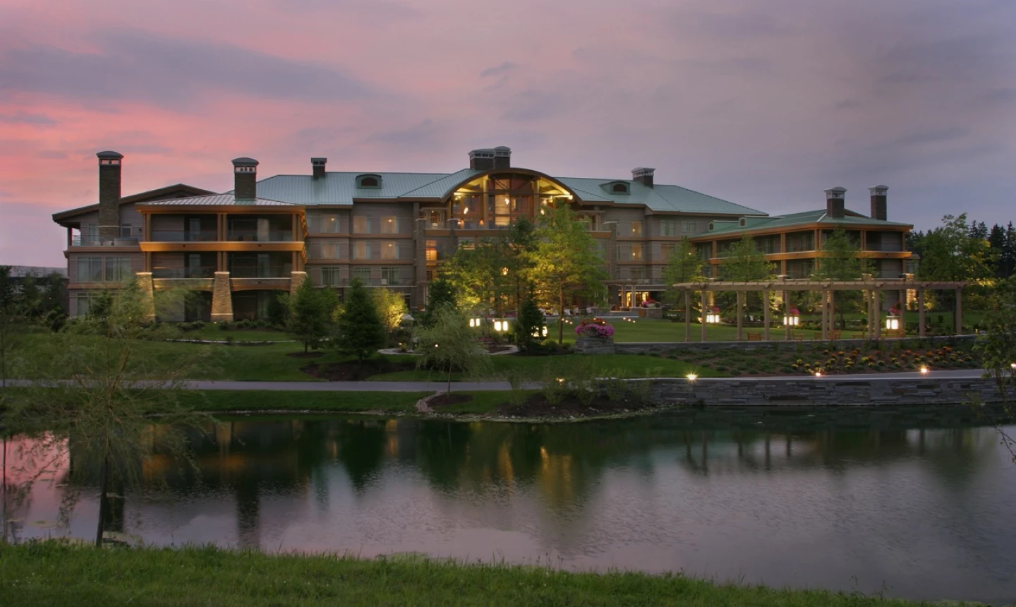 Turning Stone Resort - Lodge