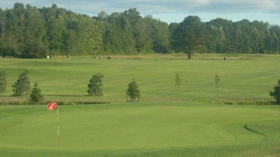 Cardinal Lakes GC - Sparrow