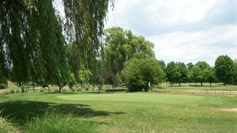 Edgewater GC: #9
