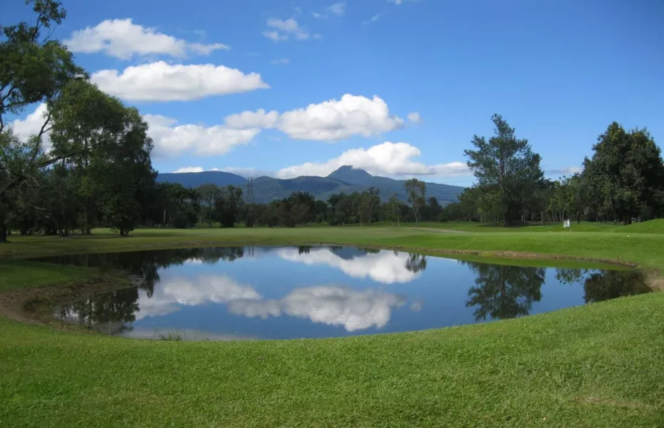 Cairns GC