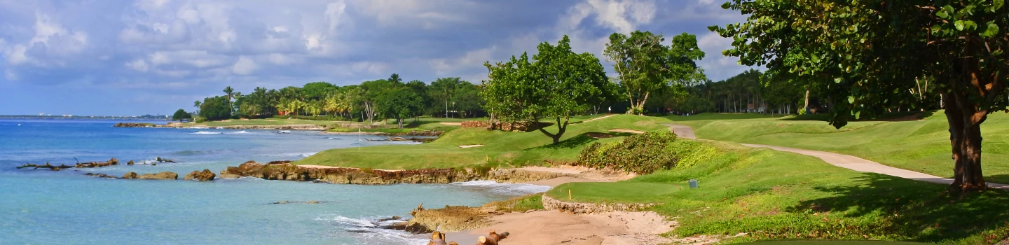 Teeth of the Dog - 5th hole