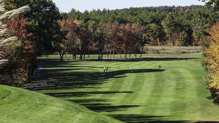 Holden Hills CC