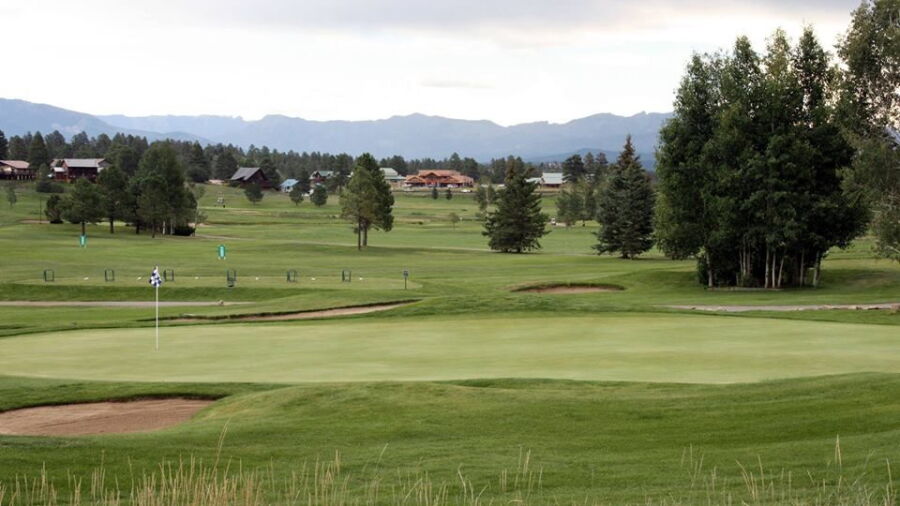 Pagosa Springs GC: Driving range