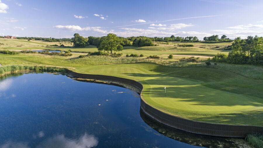 London GC - International: #12
