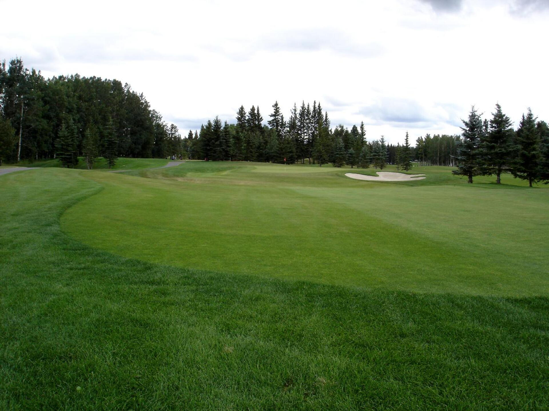 Sundre GC, Hole 5, Par 3, 144 yds (Photo submitted by DYakimec on 08/21/2021)