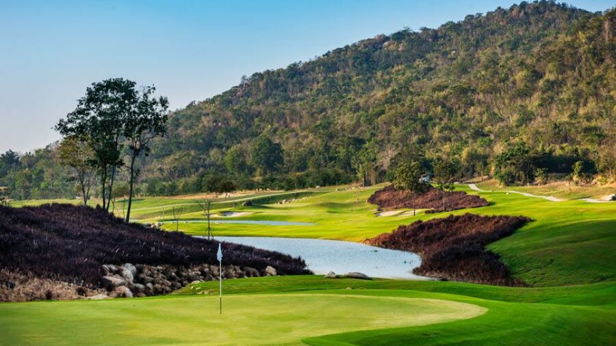 Black Mountain GC - West: #7