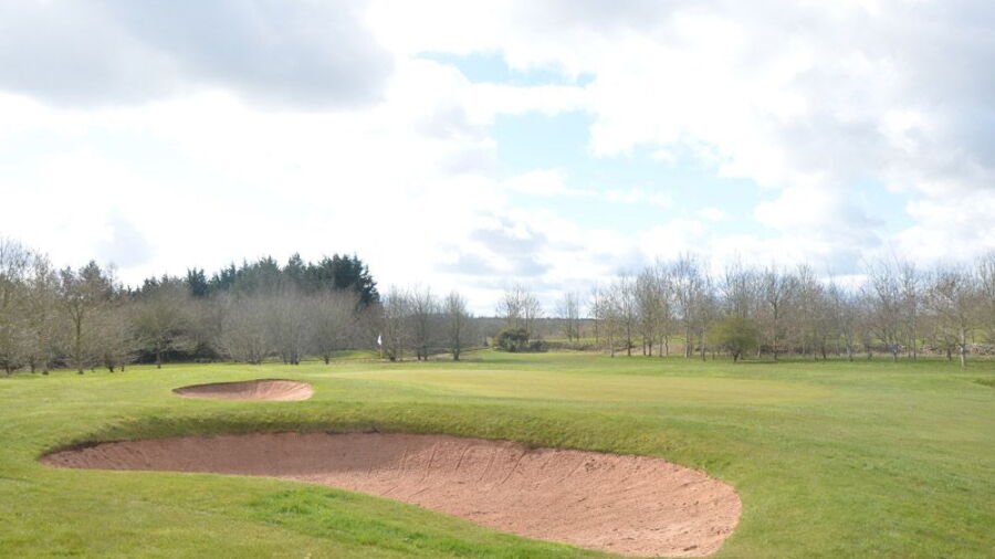 Naunton Downs GC: #16
