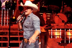 Justin Moore