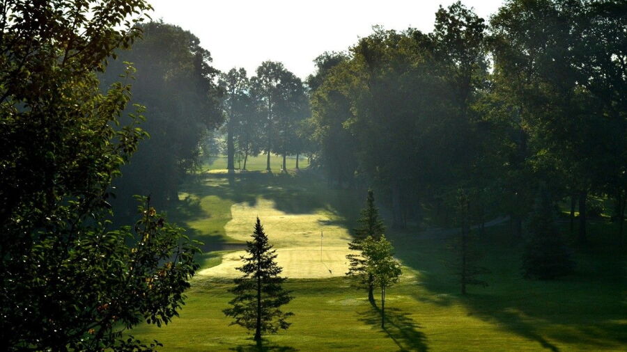Windwood of Watertown GC: #17