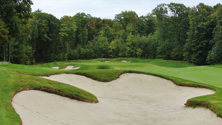 Taboo Golf Club - hole 1