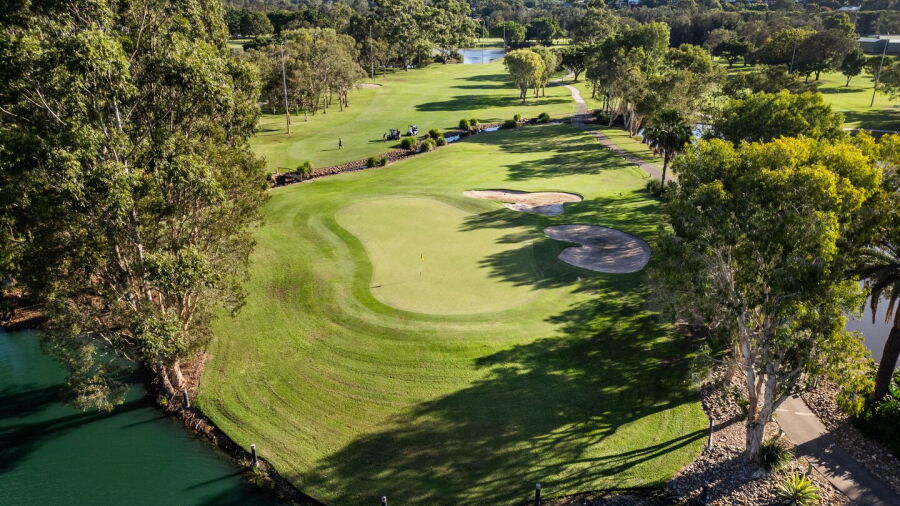 Emerald Lakes GC: #18