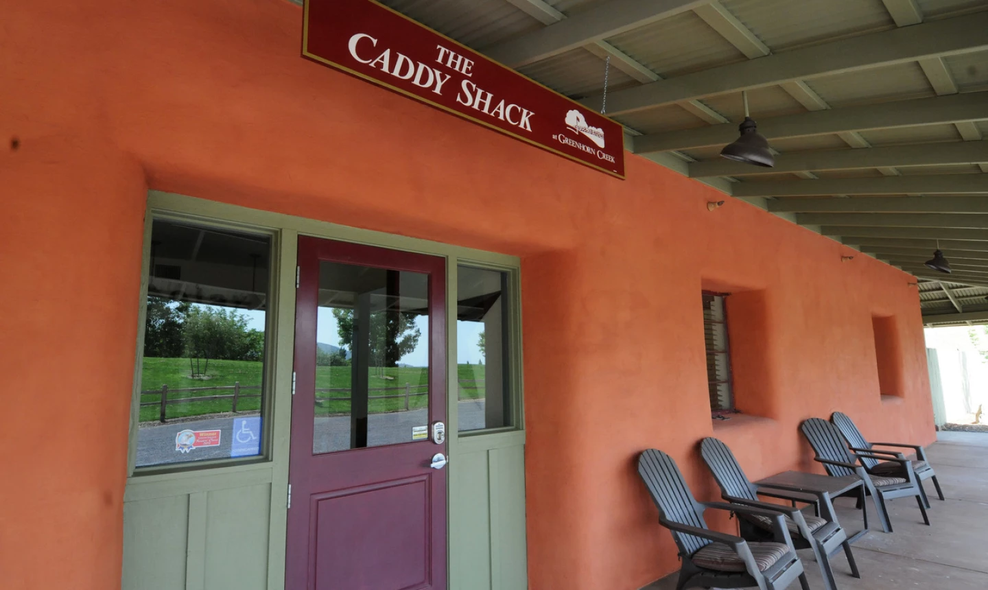 Greenhorn Creek Resort - Caddy Shack 