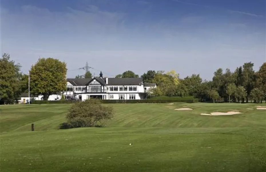 Stockport GC: clubhouse