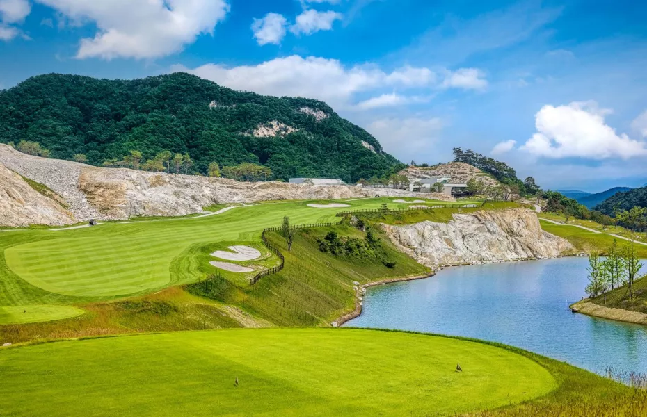 Oak Valley CC - Seongmunan: #9