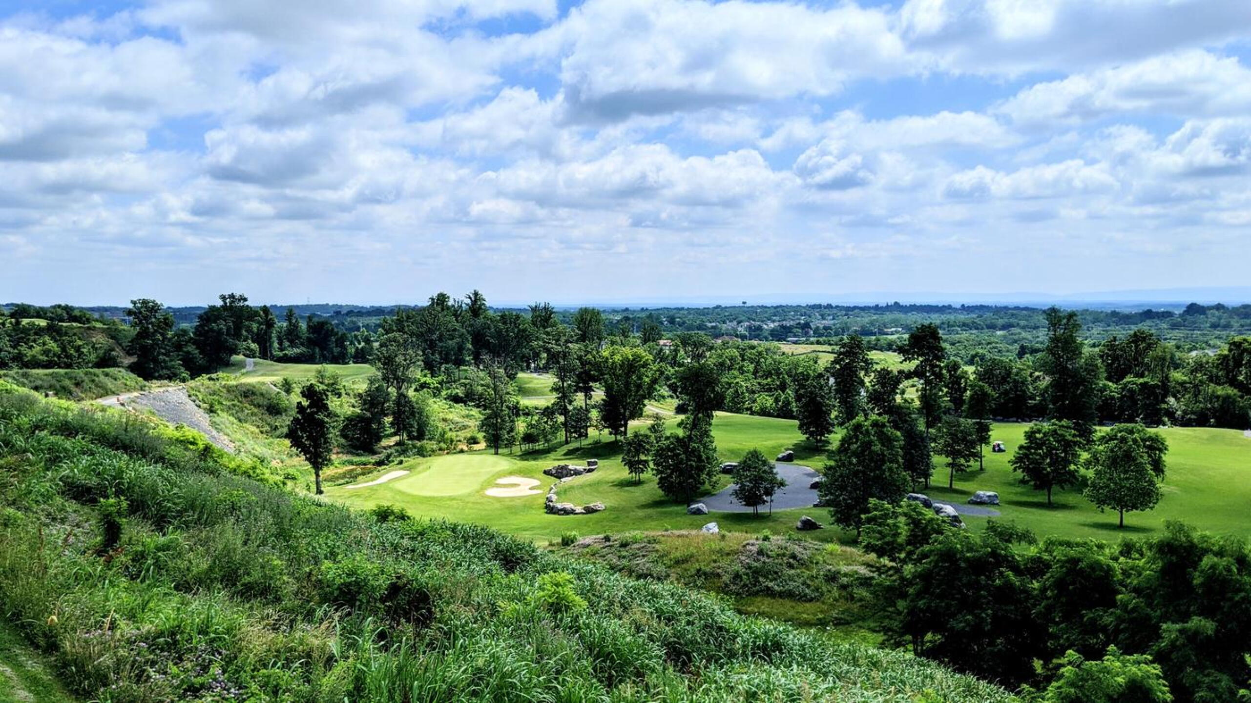 The majestice par-3 8th on the Boulder course. (Photo submitted by Back9Ben on 07/05/2020)