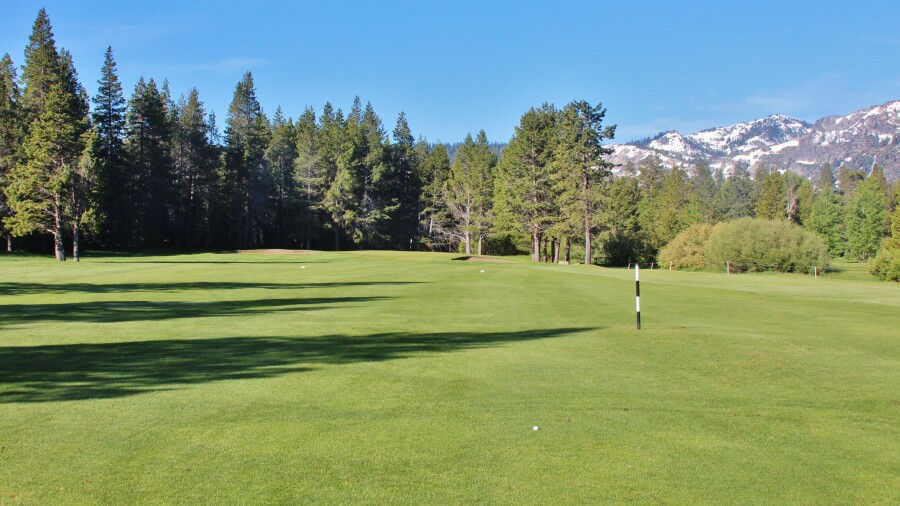 Lake Tahoe Golf Course - hole 1 