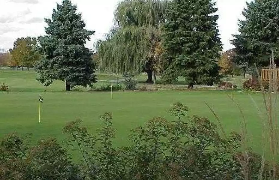 Deer Run GC: Practice area