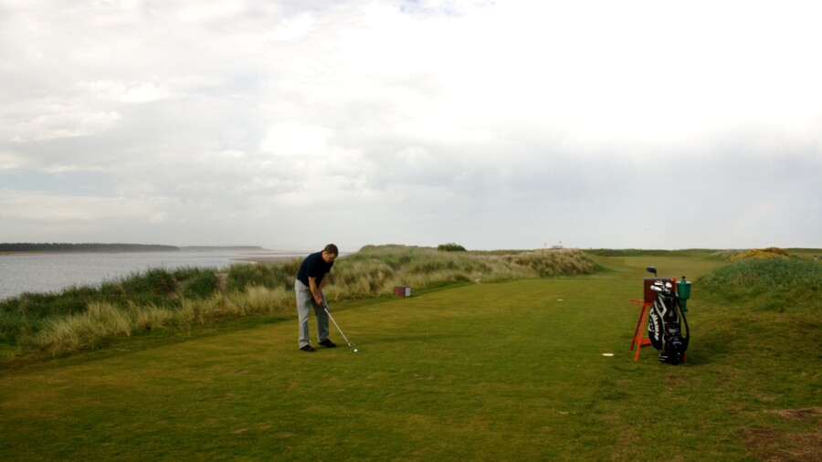 Jubilee golf course in St. Andrews - River Eden