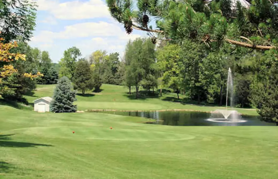 Hills Heart of the Lakes GC