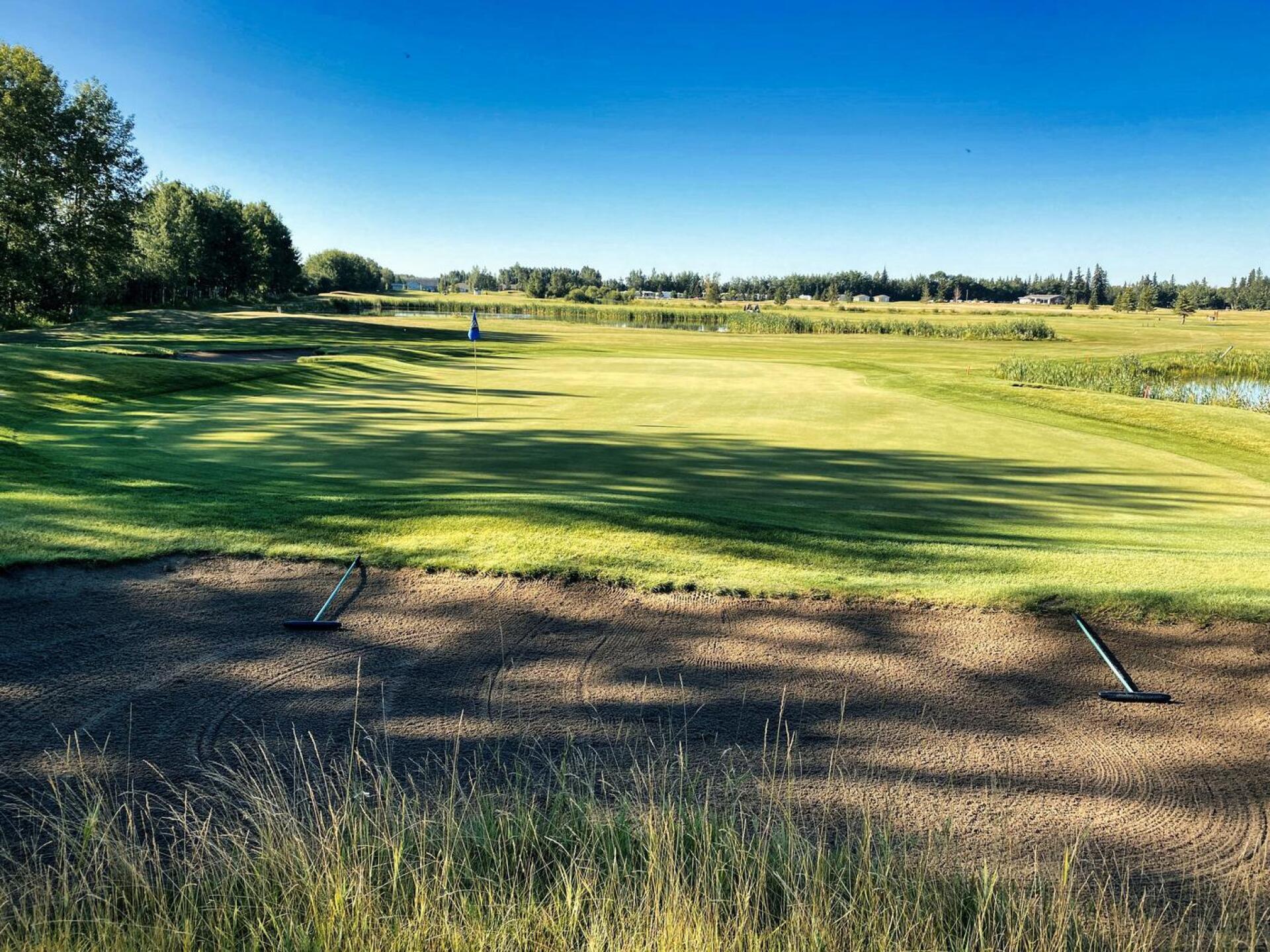 Westlock GC, Hole 4, Par 5, 547 yds (Photo submitted by DYakimec on 08/29/2022)