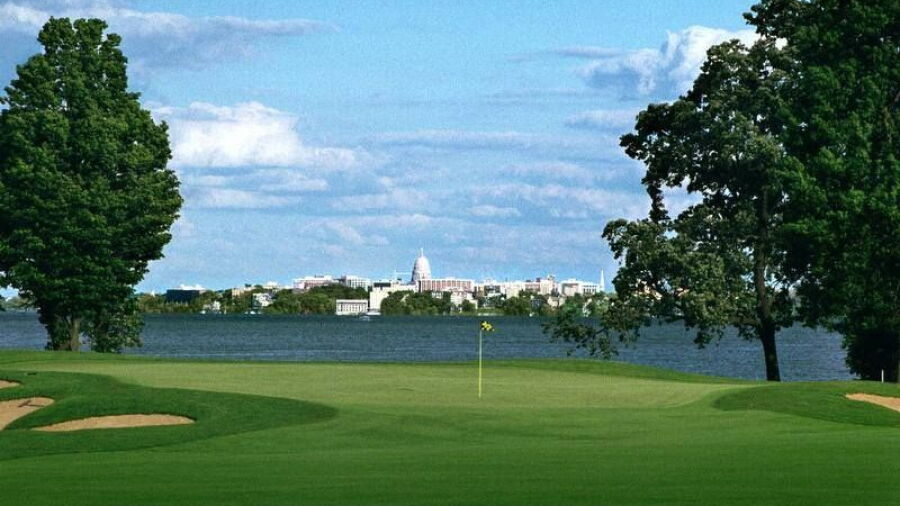 Bishops Bay CC: #18