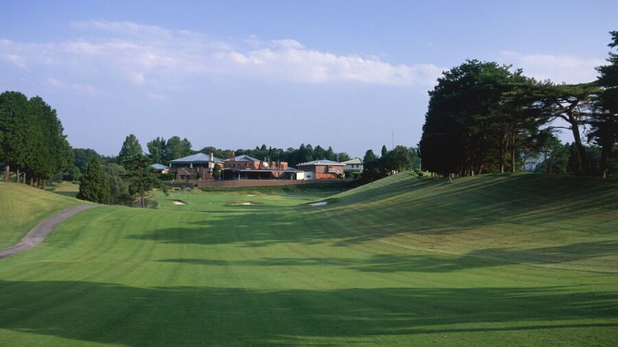 Kanto Kokusai CC - West: #9 & clubhouse