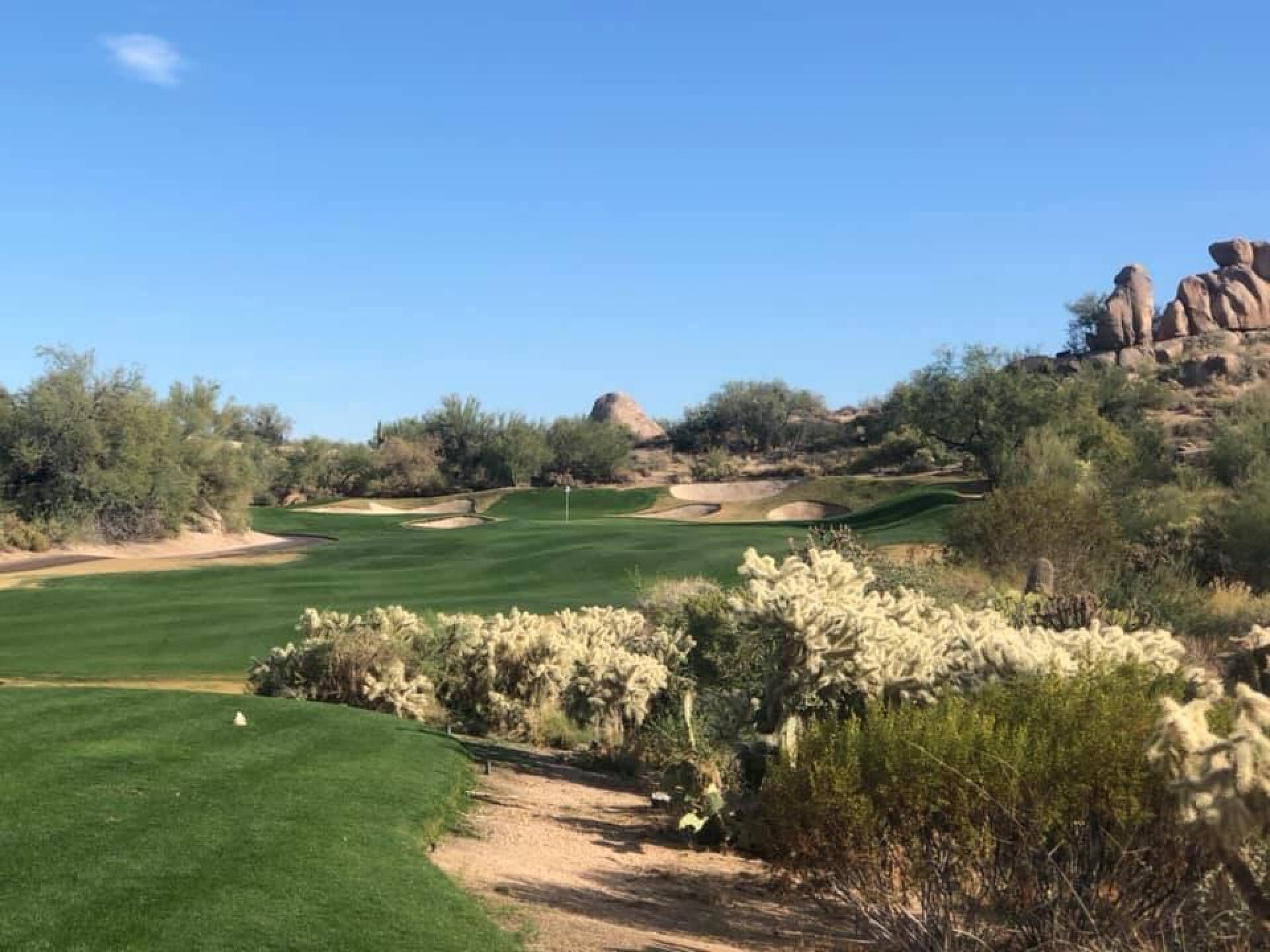 Hole 15 (Photo submitted by BostonGolfTraveler on 11/11/2019)