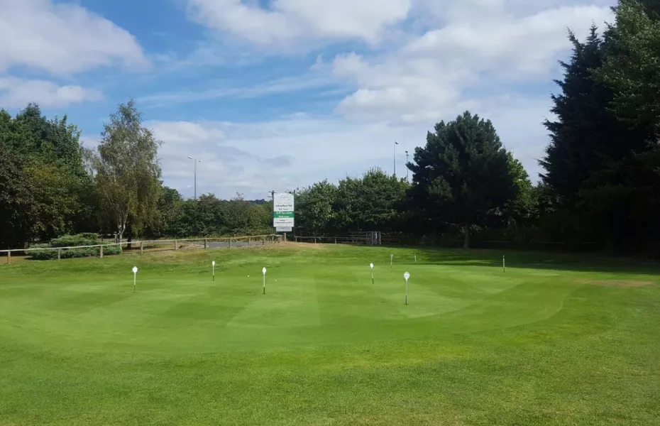 Cobtree Manor Park GC: Practice area