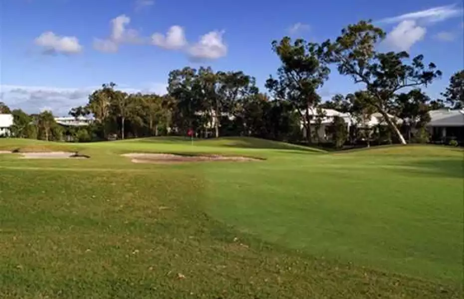 Peregian Springs GC: #16