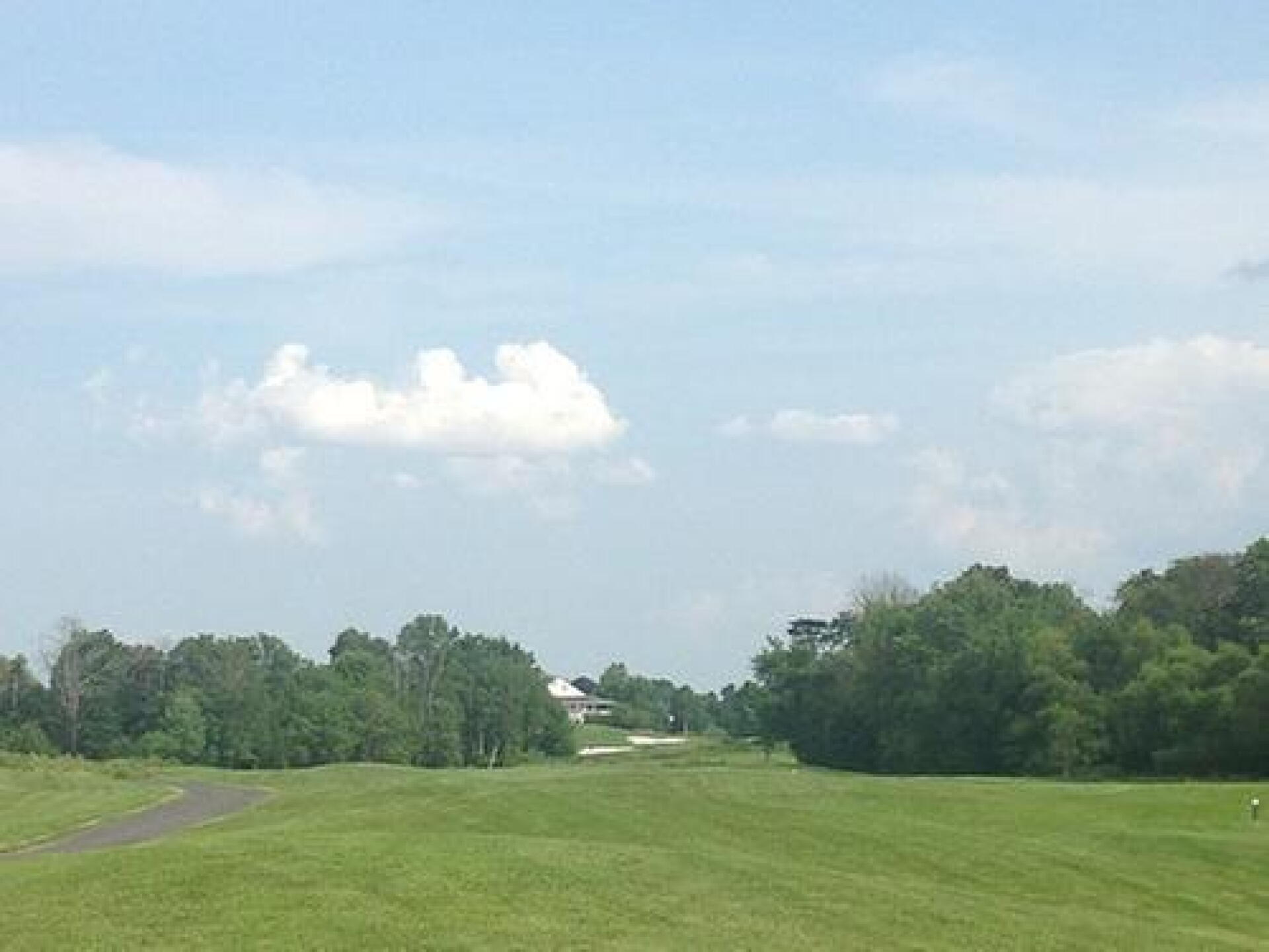 1st Fairways & Rough (Photo submitted by BenThapa on 08/15/2018)