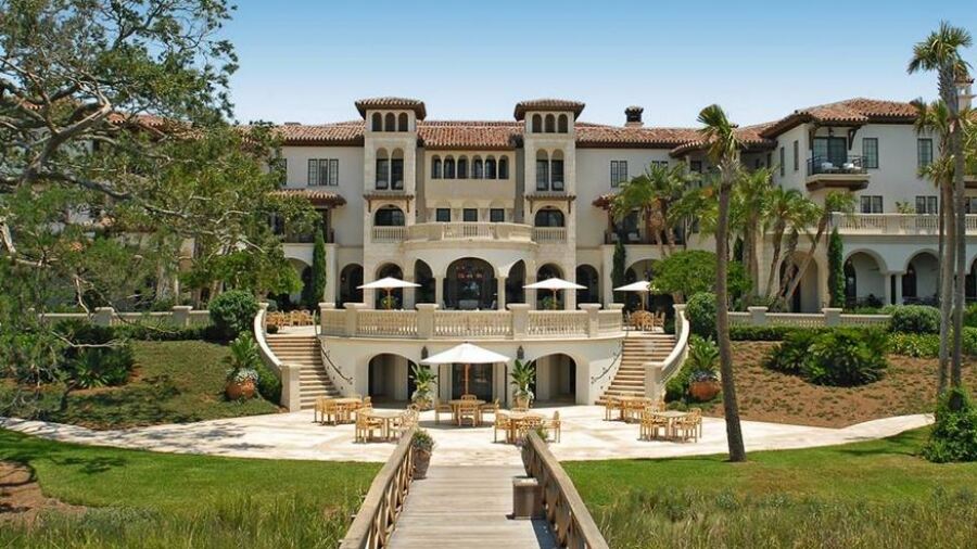 Sea Island resort - Cloister hotel