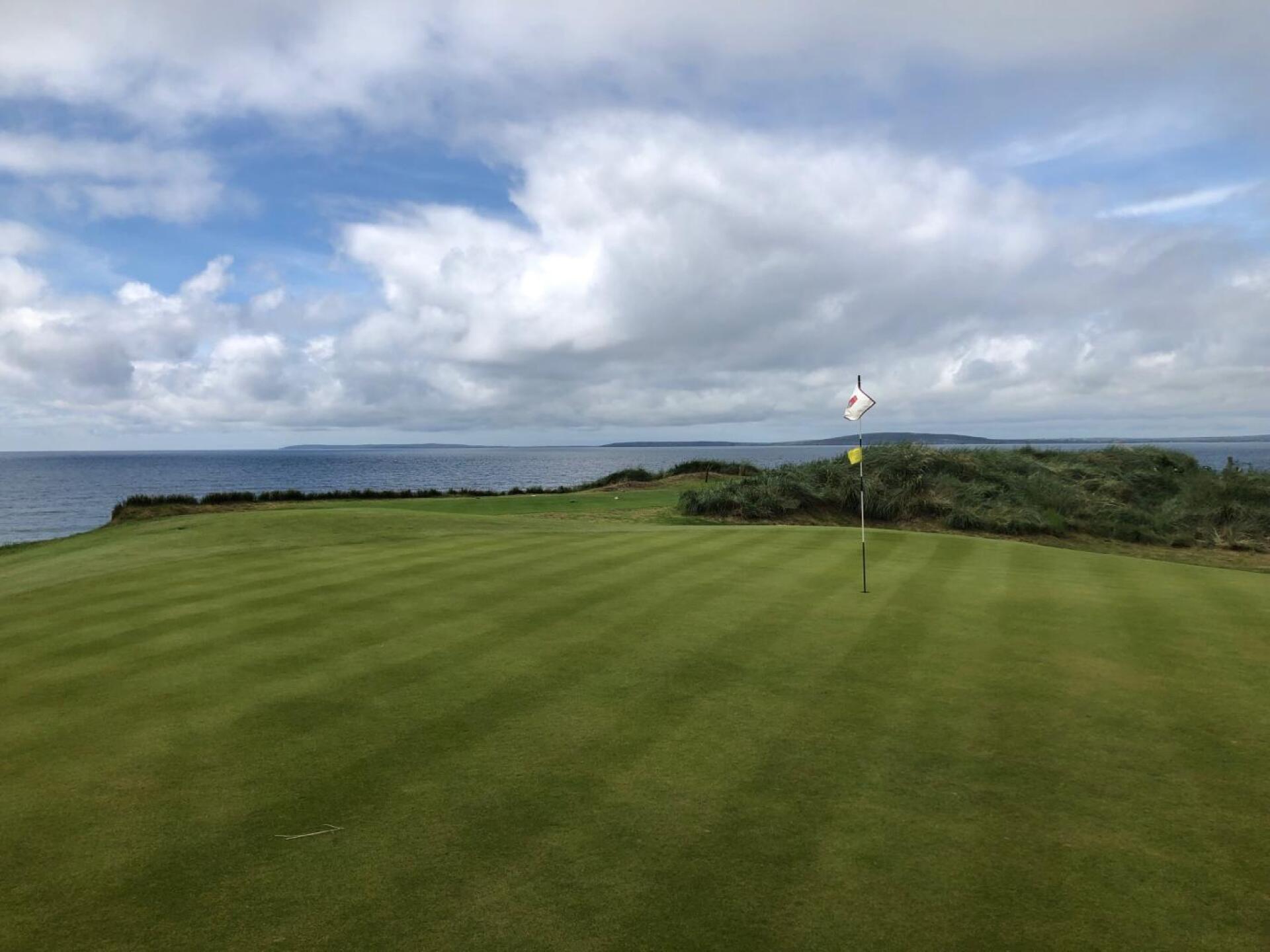 Sixth green (Photo submitted by RyanLavner on 07/31/2019)