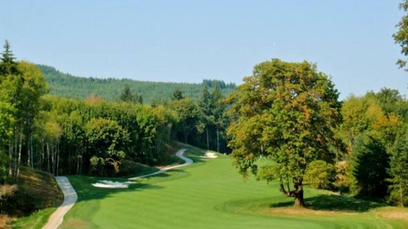 Salish Cliffs Golf Club - 1st hole