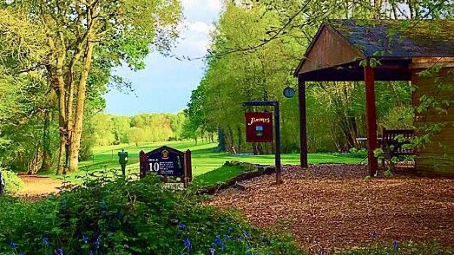Ashley Wood GC: #10