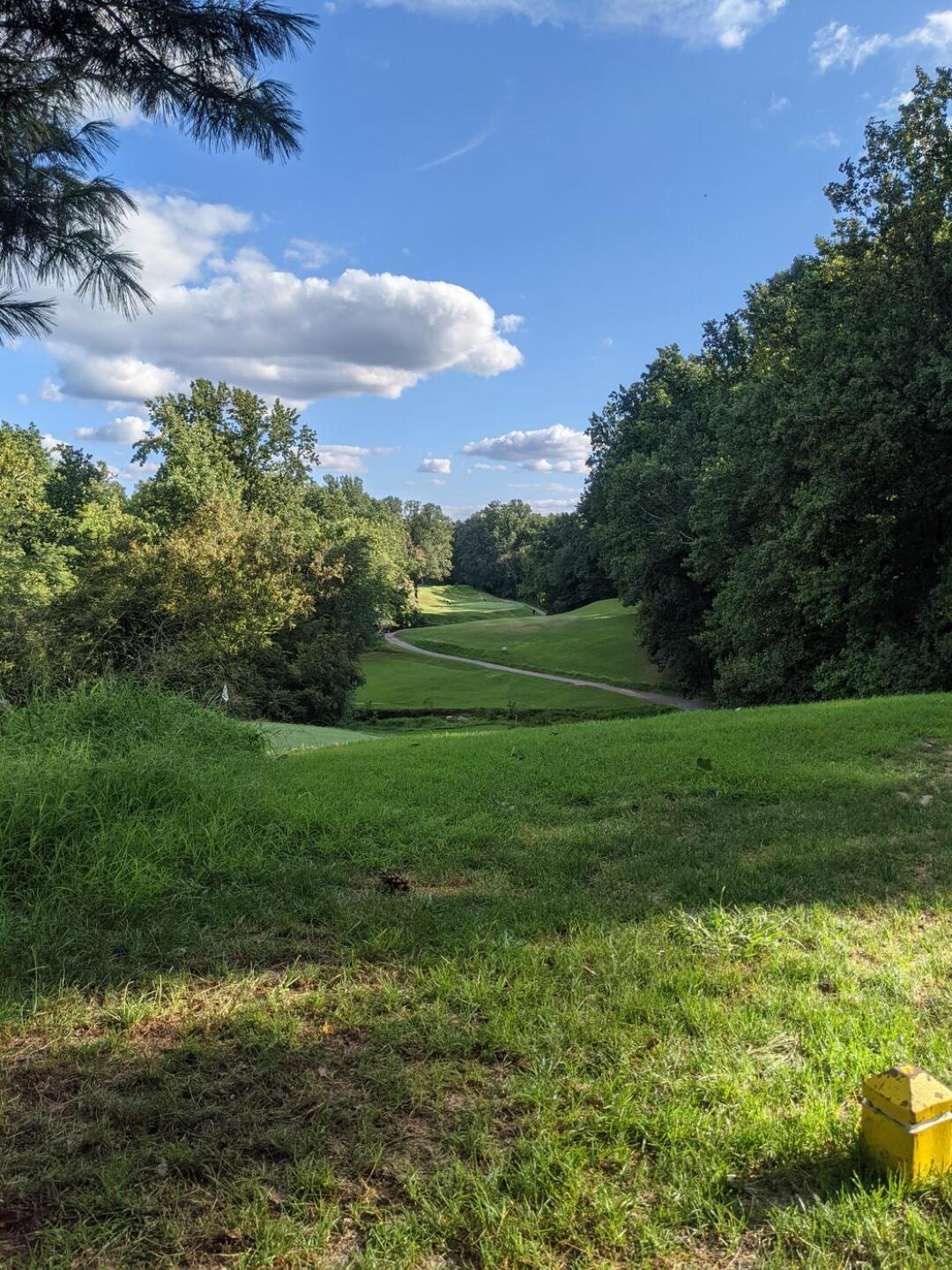 Hole 16 (Photo submitted by AsqDbcSx54v2TxS4cszT on 09/04/2021)