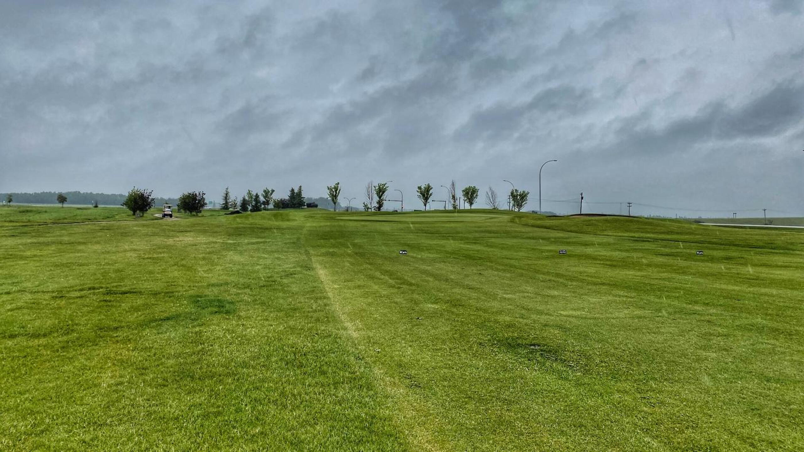 Edmonton Garrison Memorial G&CC, Hole 4, Par 4, 420 yds (Photo submitted by DYakimec on 07/26/2022)