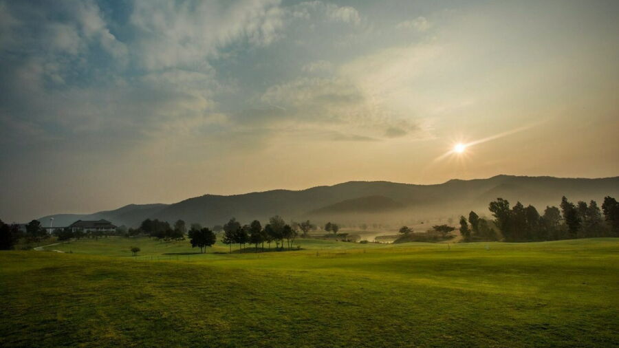 Gold Canyon Golf & Resort