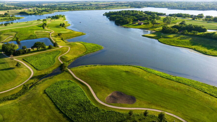 Mozingo Lake Recreation: Aerial