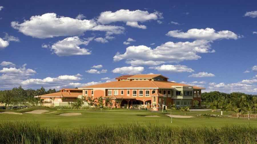 Coco Beach GC: Clubhouse