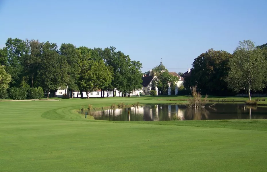 Schloss Schoenborn GC