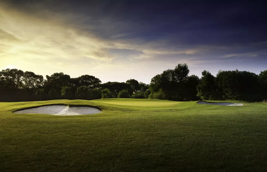 Sandford Springs GC - Lakes: #23