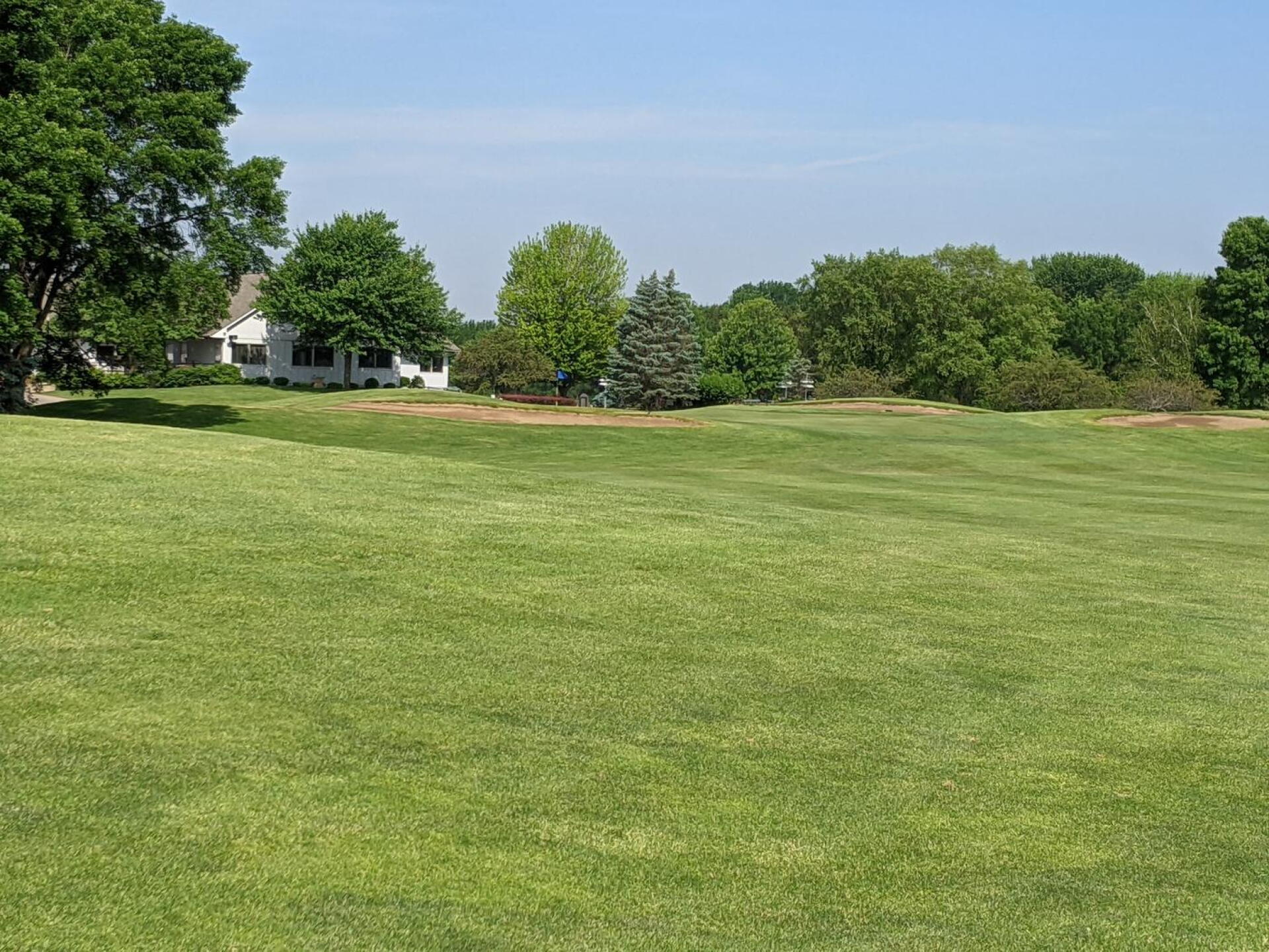 The approach to #9 (Photo submitted by GolferJake78 on 06/07/2021)