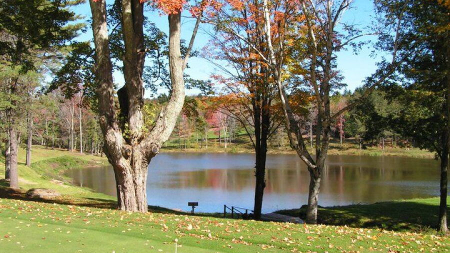 Shephard Hills GC: Lake