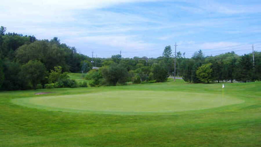 Lyndebrook GC: #9