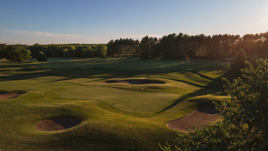 Eagle Glen GC: #9