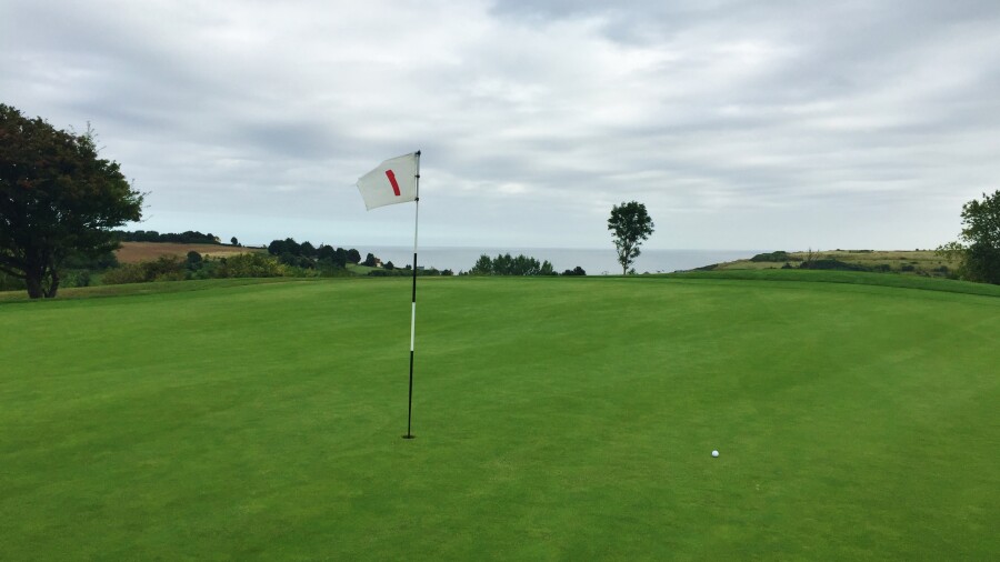 Omaha Beach Golf Club - La Mer Course - hole 1