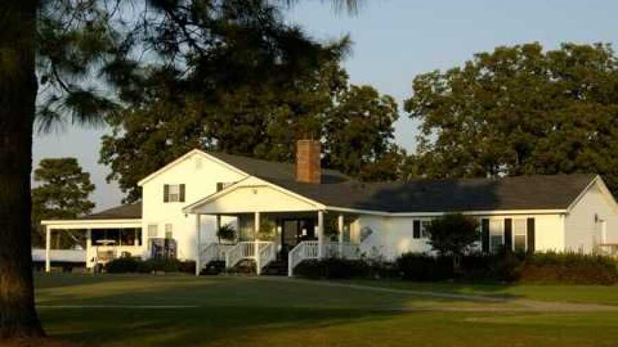 Reedy Creek GC: clubhouse